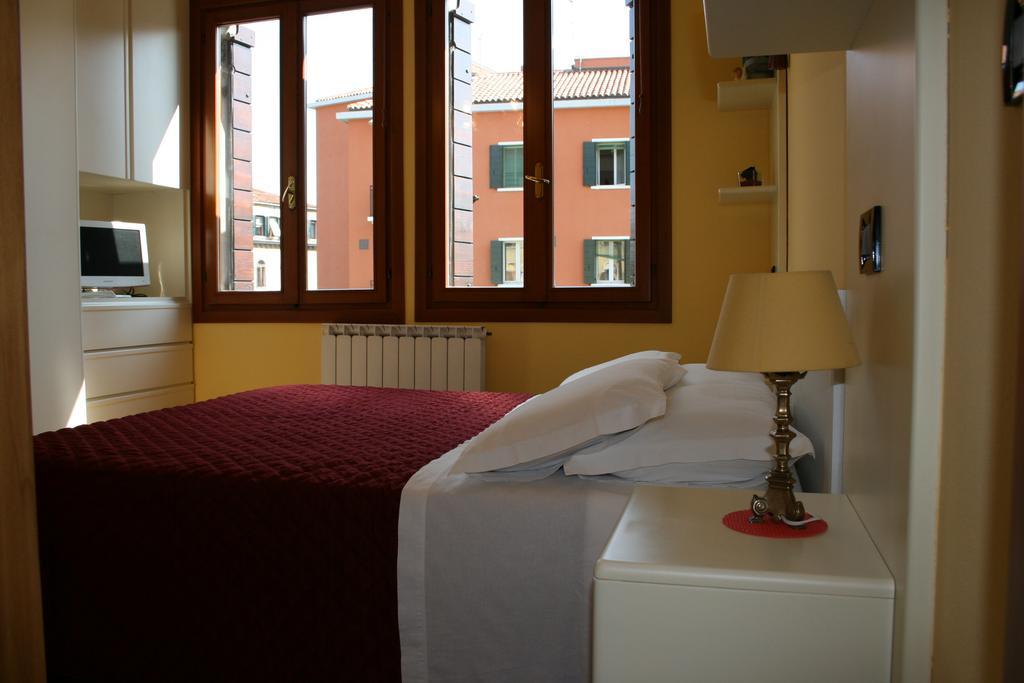 Mema Venice Apartment الغرفة الصورة